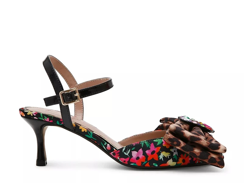 Emely Pump