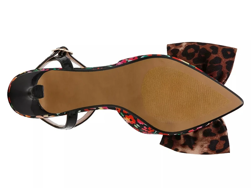 Emely Pump