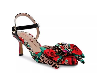 Emely Pump