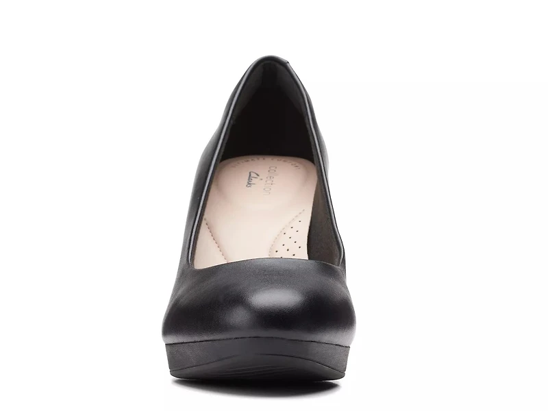 Ambyr Joy Platform Pump