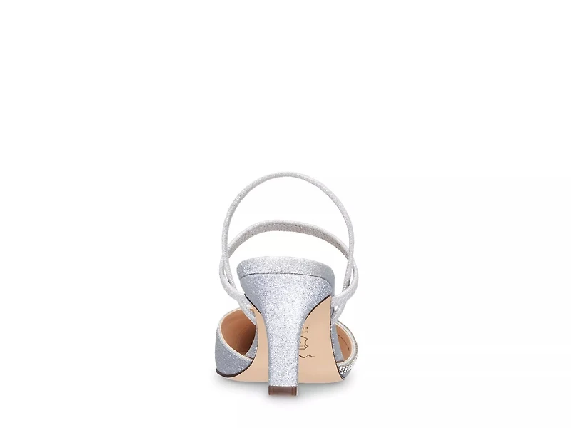 Beckie Pump