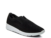 Centrics Slip-On