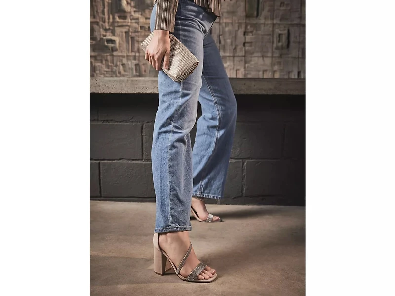 Varali Sandal