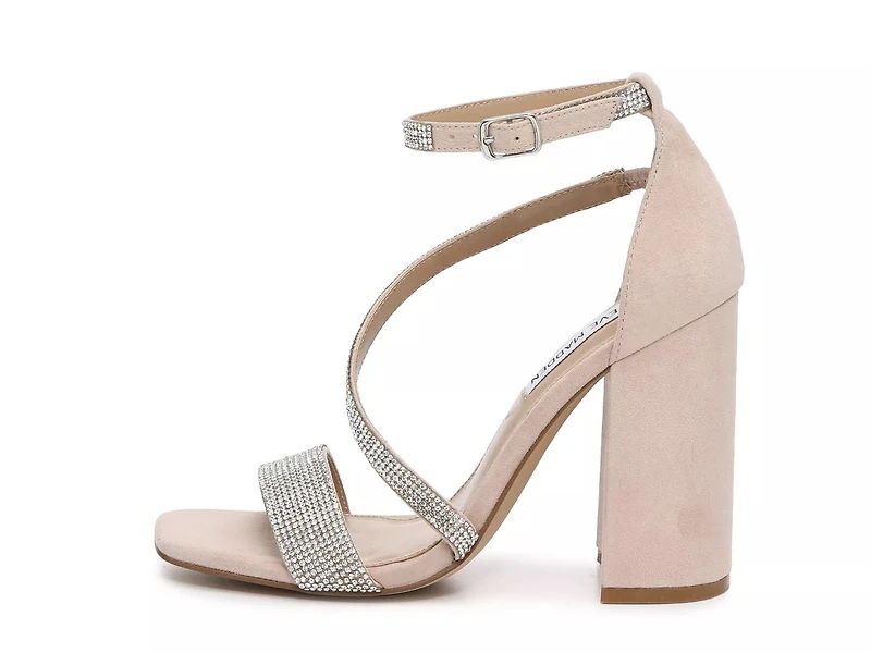 Varali Sandal