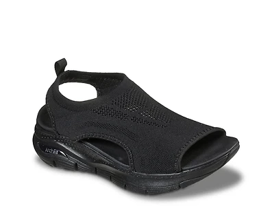 Cali Catch Arch Fit Wedge Sandal