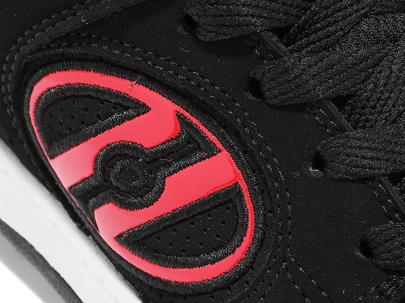 Voyager Skate Shoe