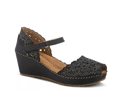 Gennina Wedge Sandal