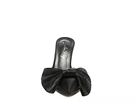 Sidonie Pump