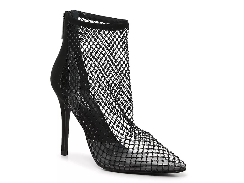 Pursue Bootie
