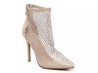 Pursue Bootie