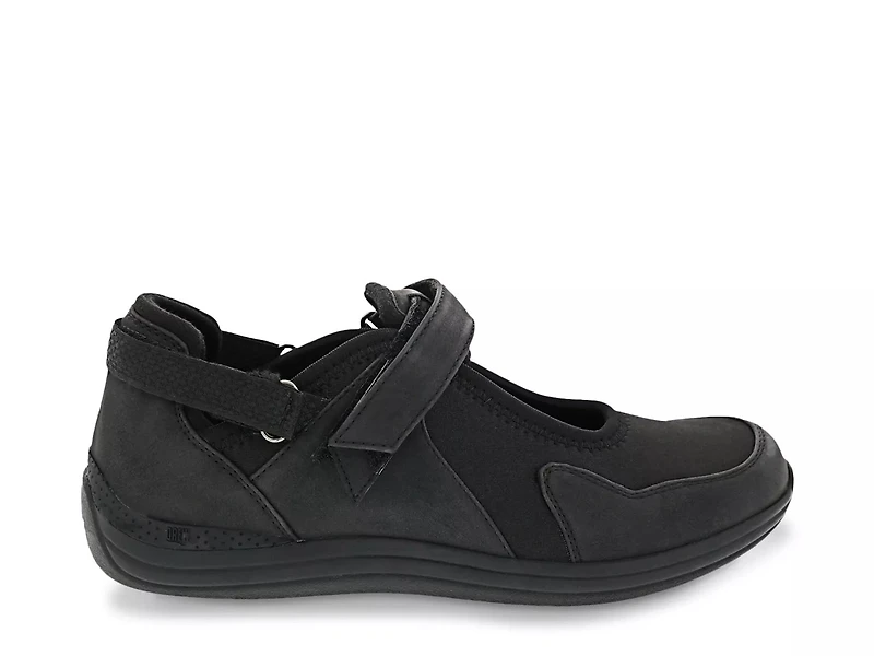 Buttercup Mary Jane Flat
