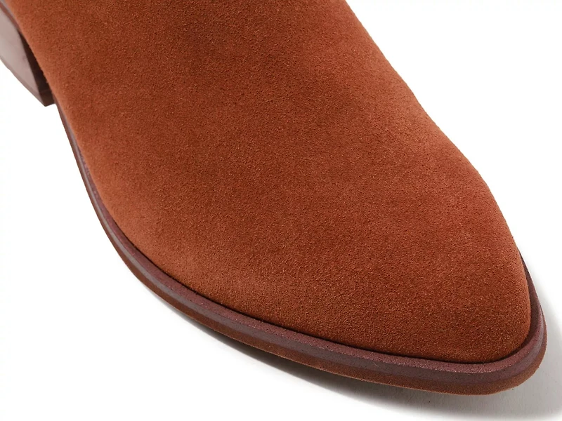 Arlo Bootie
