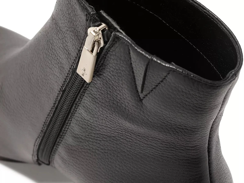 Roanne Bootie