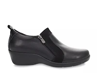 Wendy Slip-On