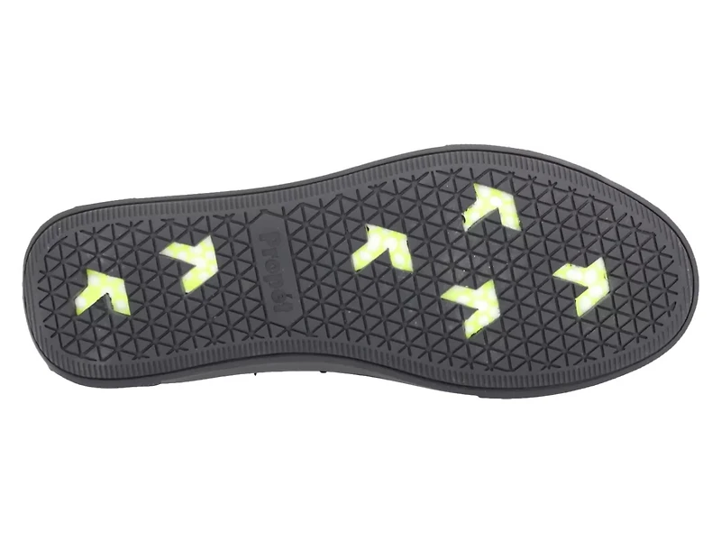Kinzey Sneaker