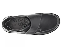 Gilda Slip-On