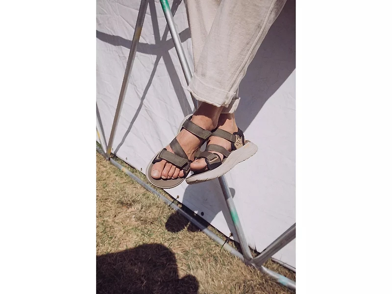 Zymic Sandal