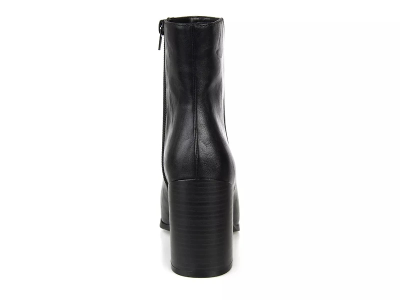 Kathie Bootie