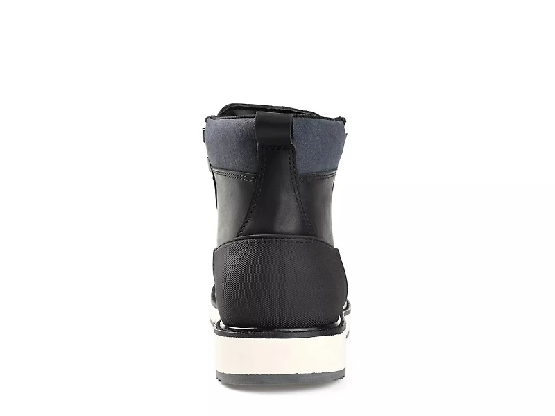 Titantwo Boot