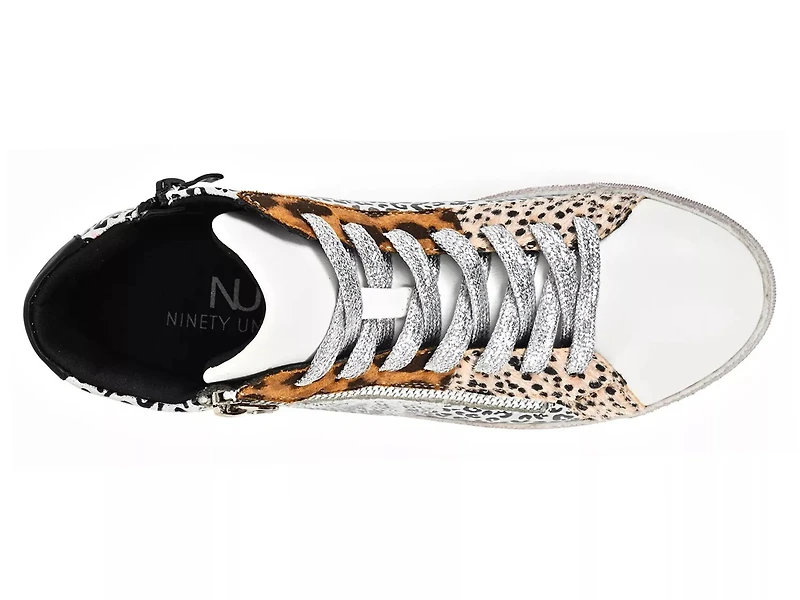 Mia Sneaker