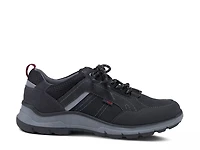 Moe Sneaker