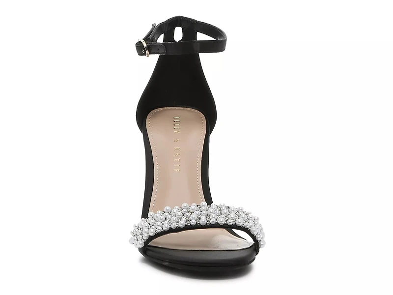 Hildie Sandal