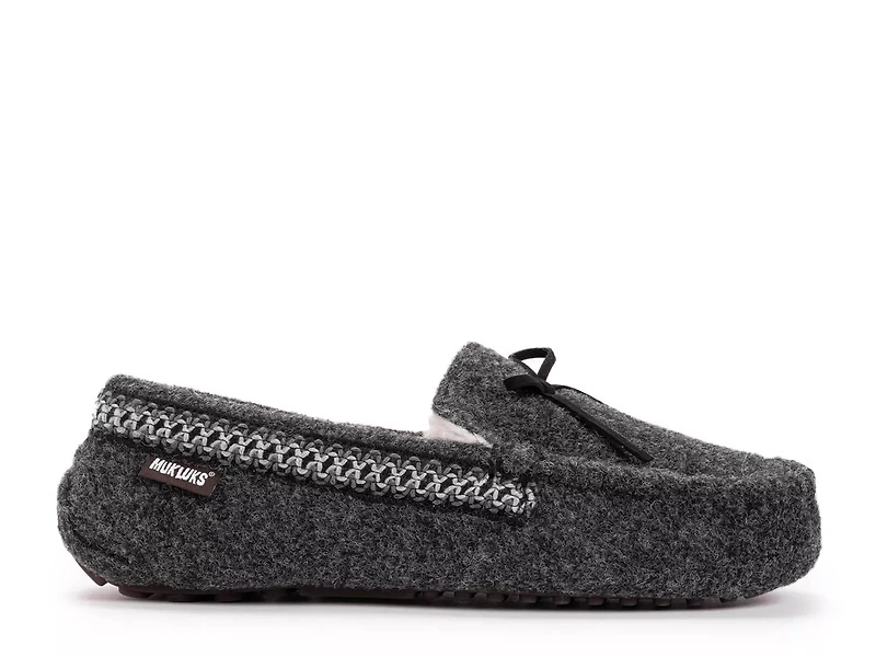 Ethan Slipper
