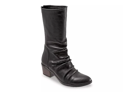 Celia Boot