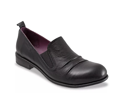 Wendy Slip-On