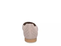 Mireya Flat