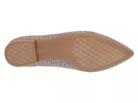 Mireya Flat