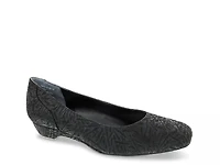 Tabitha Pump