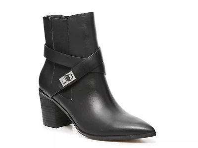 Elude Bootie