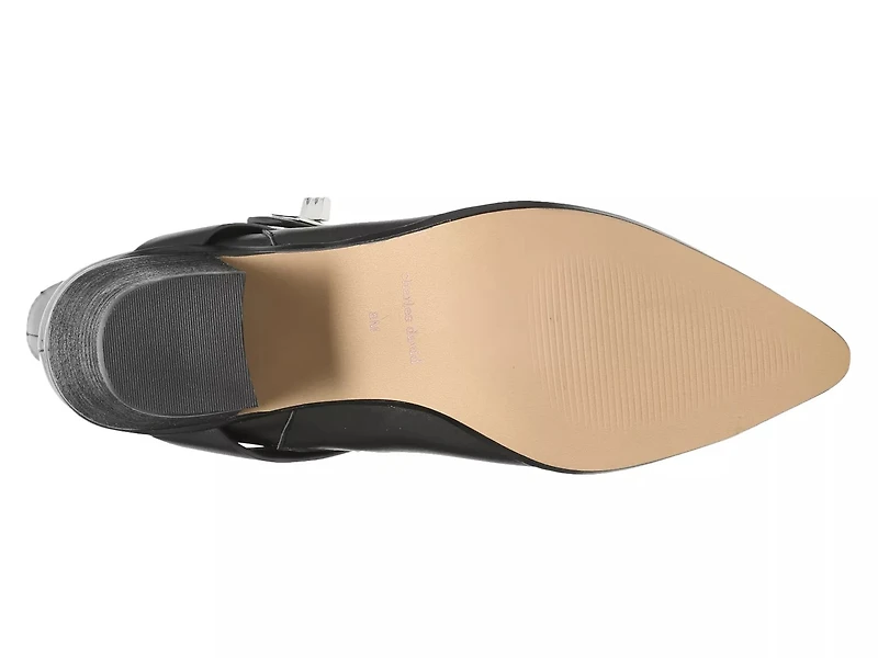 Elude Bootie