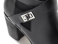 Elude Bootie