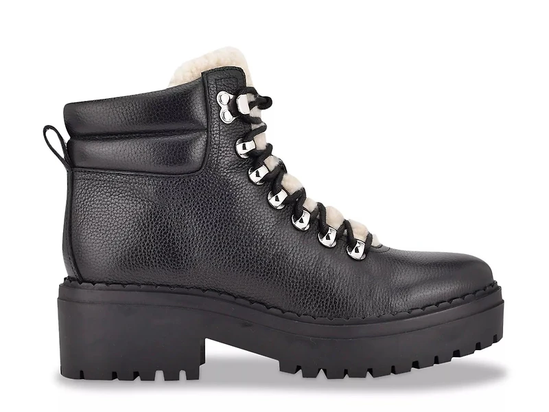 Nairy Hiking Boot