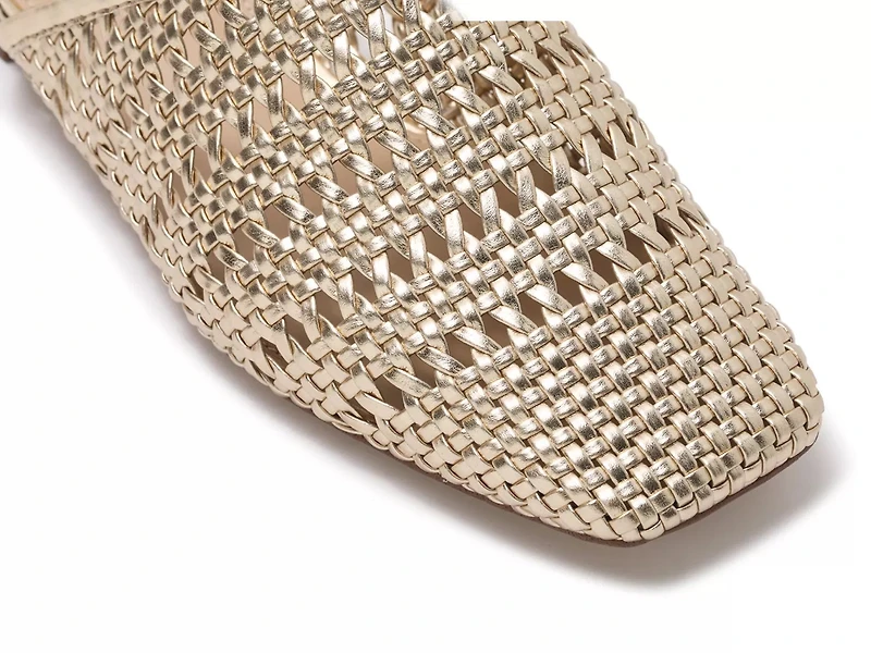 Leona Mule
