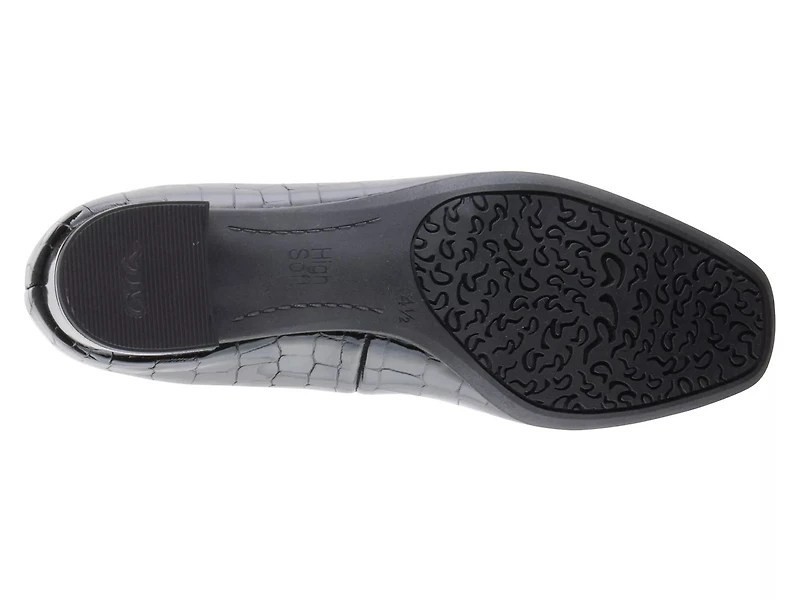 Gabrielle Pump