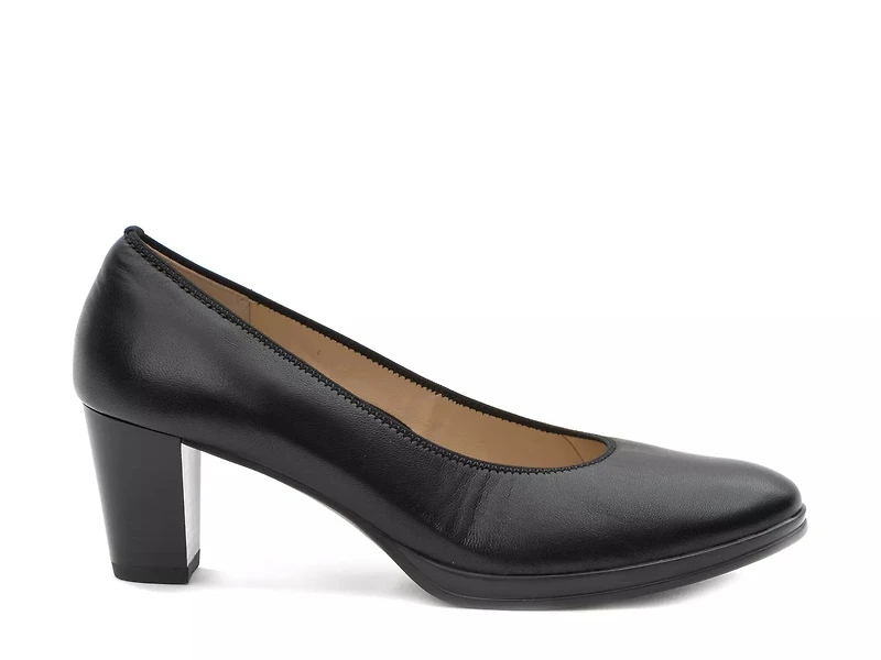 Ophelia Pump