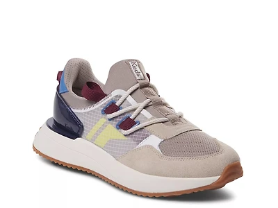 Tiasa Trail Sneaker
