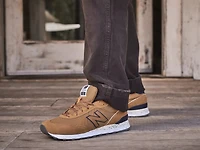 515 v3 Sneaker