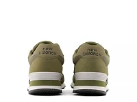 515 v3 Sneaker