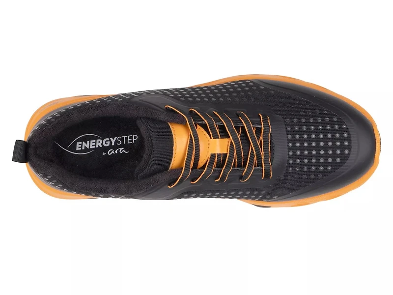 Montclair Sneaker