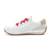 Ollie Sneaker