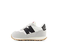 237 Slip-On Sneaker