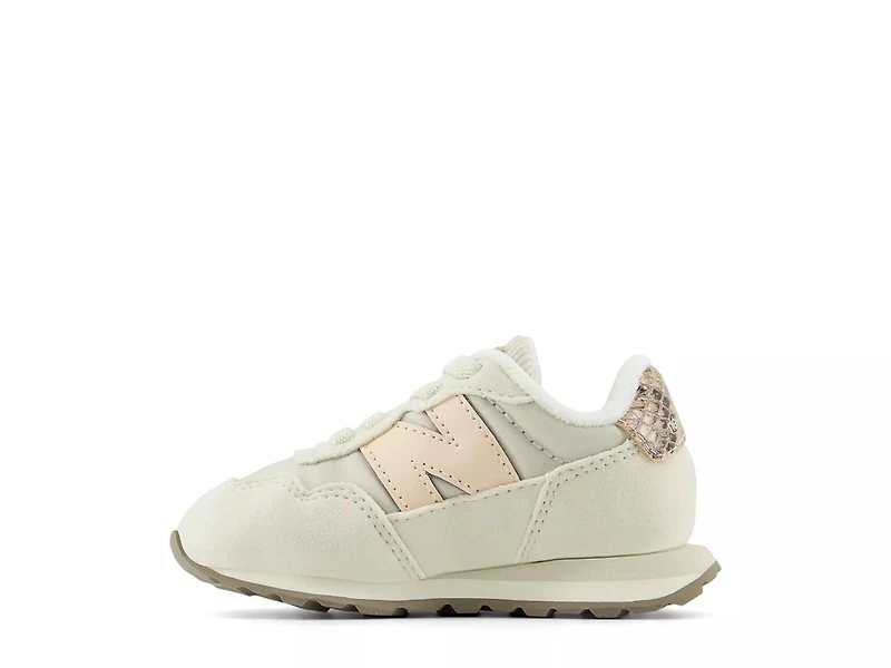 237 Slip-On Sneaker
