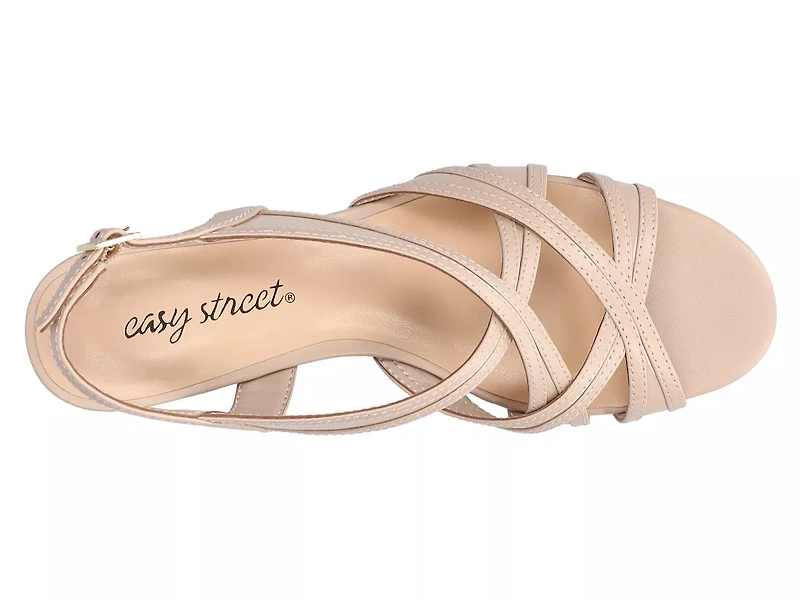 Tristen Sandal