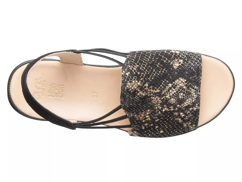 Dana Wedge Sandal