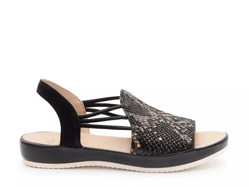 Dana Wedge Sandal