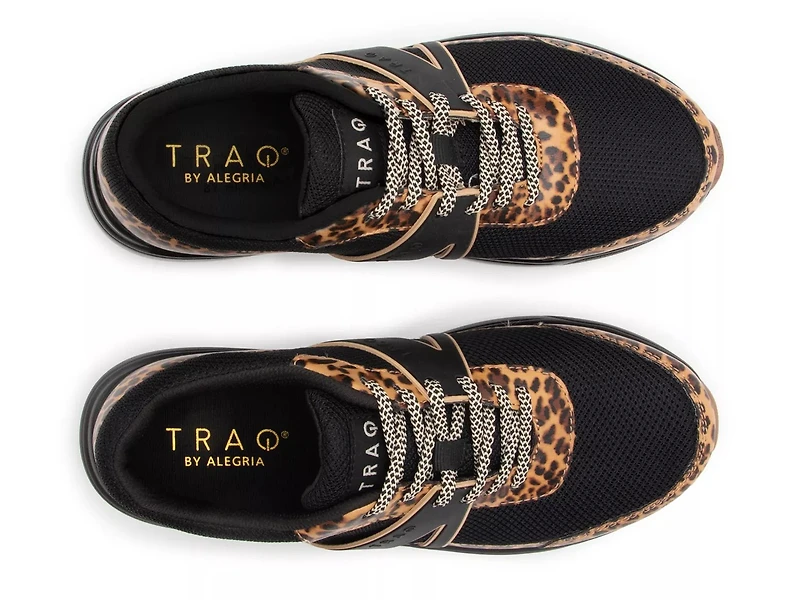 Qarma 2 Sneaker